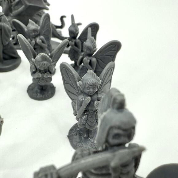 Lot Of 80 Wicked Duels Fantasy Creatures Wizards Ogres Fairies Plastic Figures - Picture 11 of 16